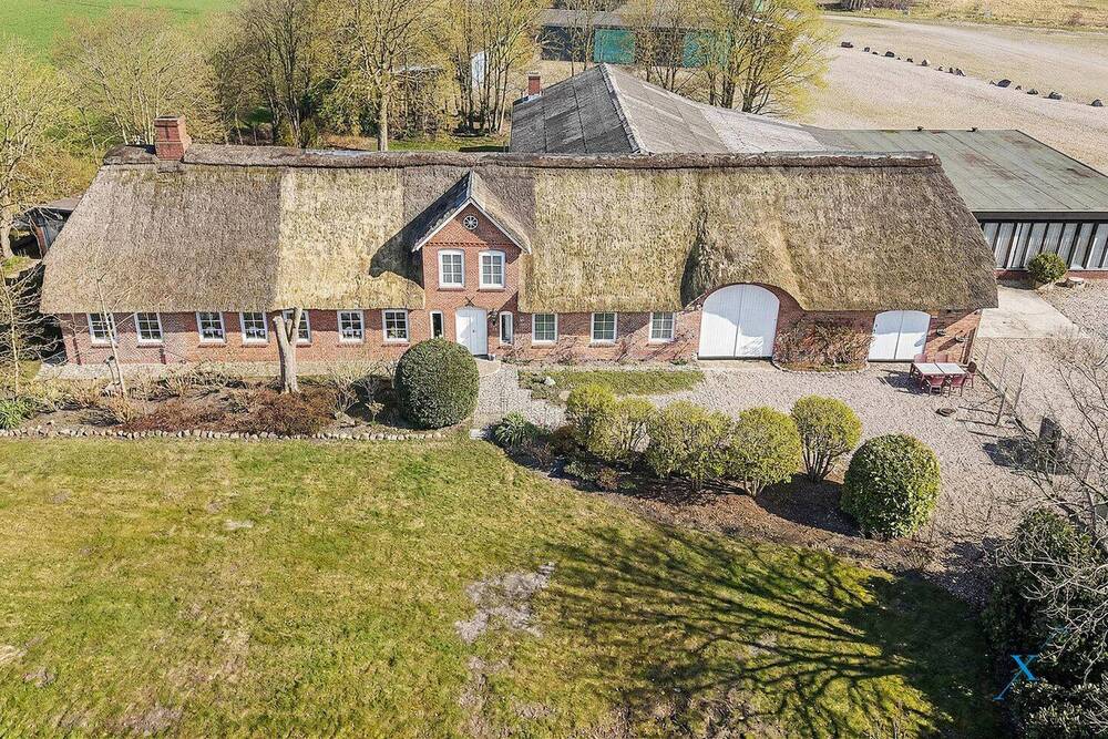 Thumbnail-Charmanter Resthof mit Reetdachhaus und großem Grundstück in Klixbüll