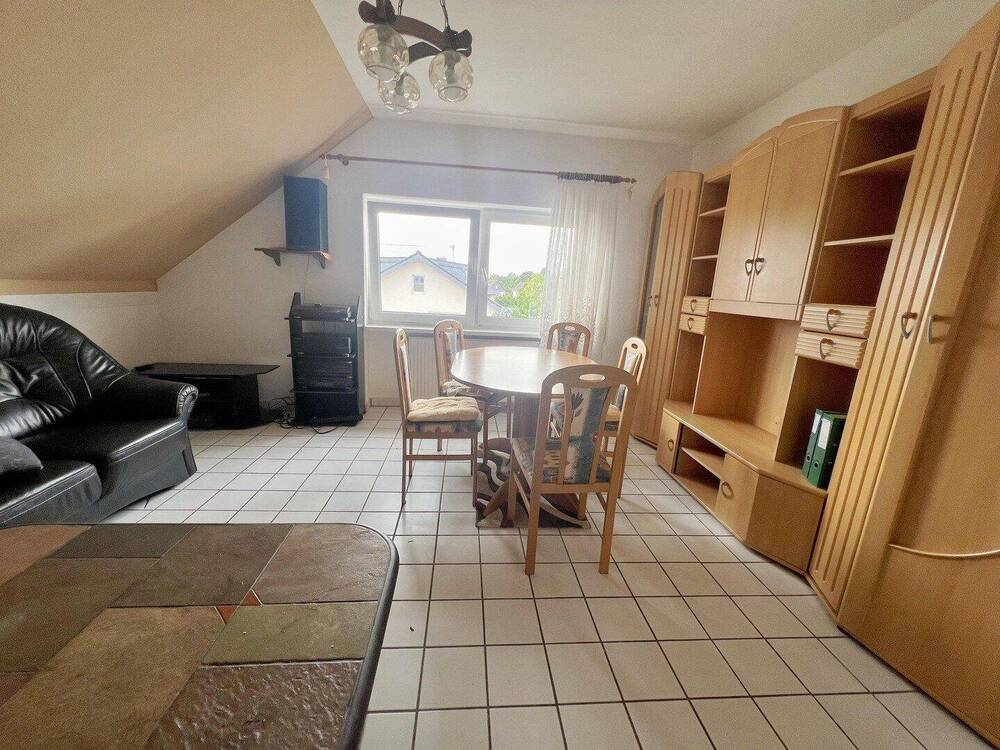 Thumbnail-Helle & Top geschnittene DG Wohnung mit EBK & Stellplatz in Sankt Augustin Buisdorf