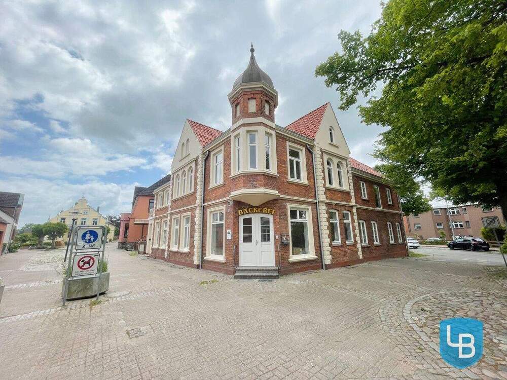 Thumbnail-Denkmalgeschütztes Wohnhaus in neuem Gewand in zentraler Lage von Schönberg!