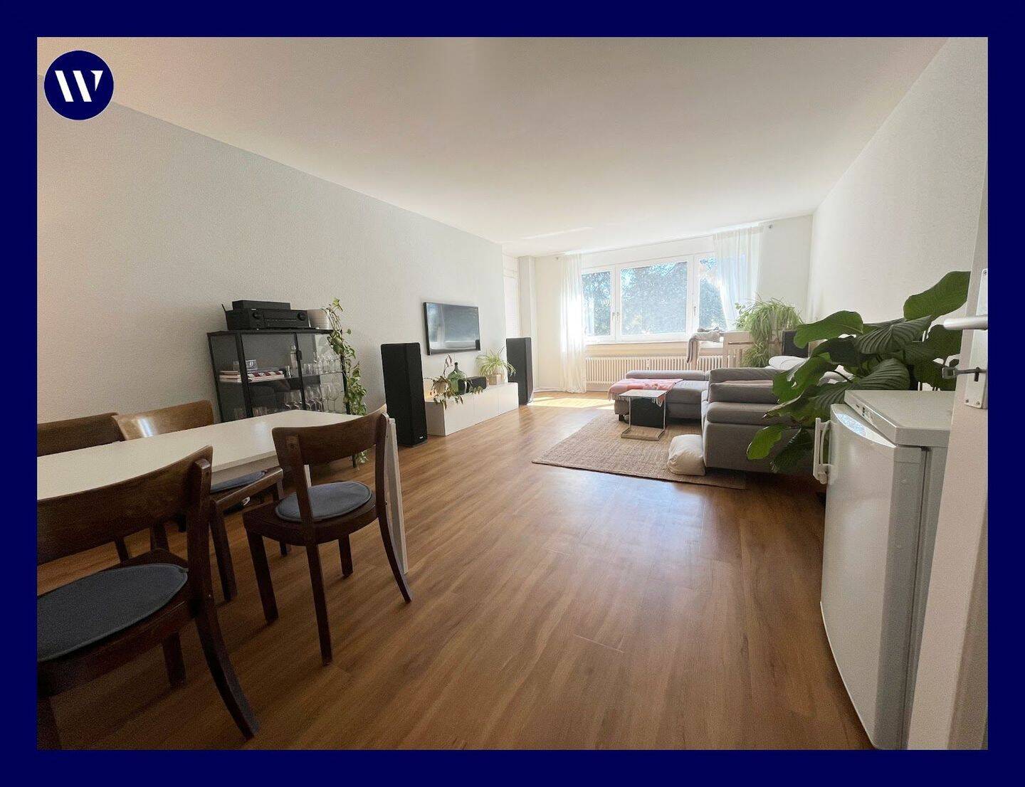 Thumbnail-Großzügiges Wohnerlebnis! 2 Zimmer-Wohnung mit Balkon, separate Küche, Bad mit Wanne, Abstellraum