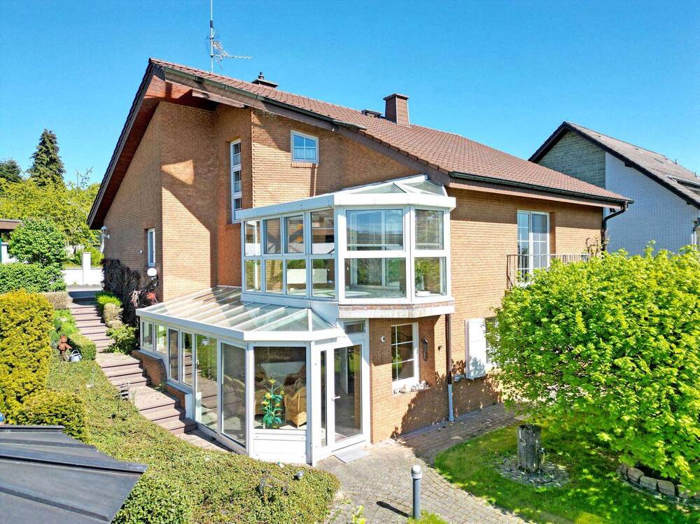Thumbnail-Komfort-Klinkerhaus auf über 1.600 m² Traumgrundstück in reizvoller Fernblicklage von Elgershausen