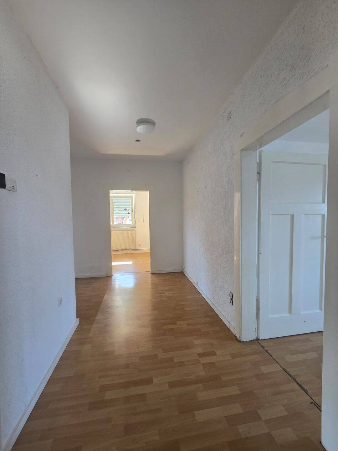 Thumbnail-Attraktives Mehrfamilienhaus mit Entwicklungspotenzial in Herford