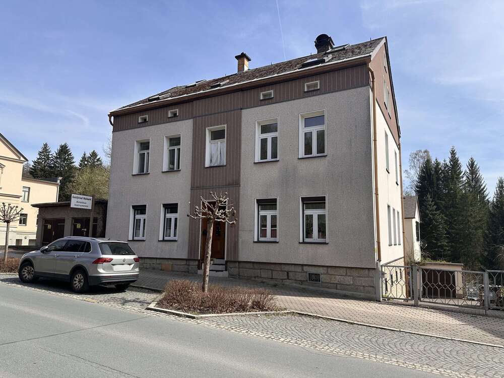 Thumbnail-Familienhaus mit Werkstatt und wunderschönem Grundstück + Doppelgarage