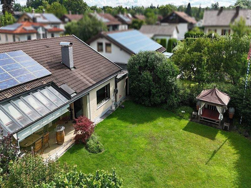 Thumbnail-Großzügiges Einfamilienhaus-Rosenheim - ruhige, sonnige und sehr gefragte Lage