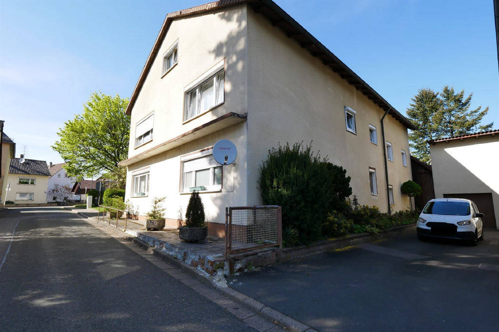 Thumbnail-Voll vermietet: 4-Familienhaus mit Garage zwischen CO - KC - LIF