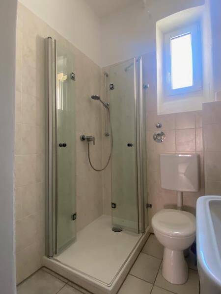 Thumbnail-Helle, renovierte 3-Zimmer-Wohnung mit 55 m² im Erdgeschoss in der Südstadt