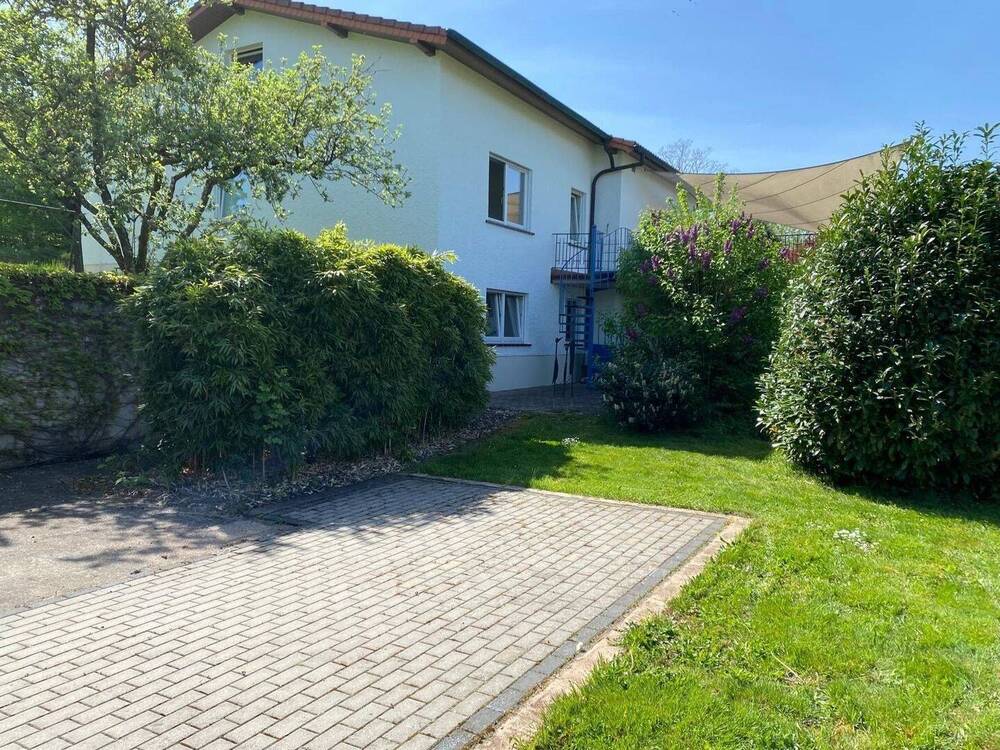 Thumbnail-Exklusive Wohn- und Gewerbeimmobilie mit Panoramablick und großzügiger Sonnenterrasse