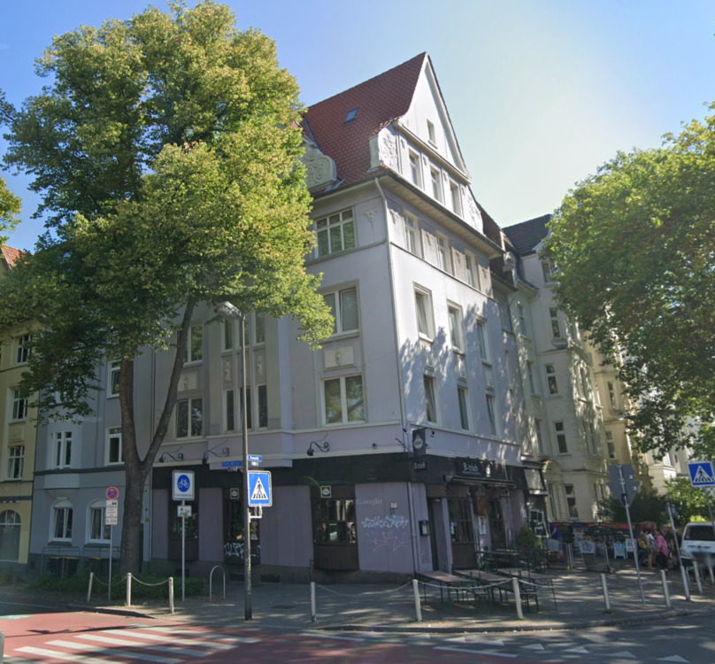 Thumbnail-Investieren in Top-Lage: 2-Zimmer-Dachgeschosswohnung im beliebten Kreuzviertel