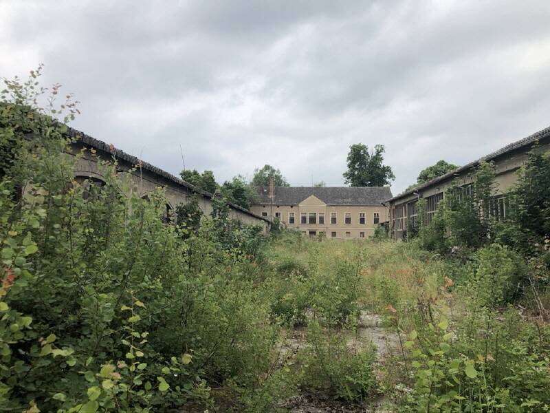 Thumbnail-von Bismarck - Gutshof mit Wohn - und Gewerbeflächen zur Entwicklung an der A14 kaufen