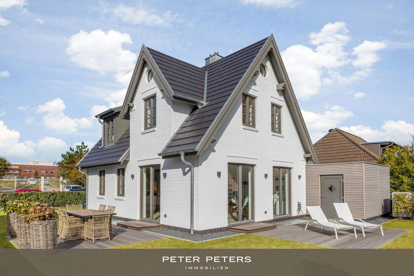 Thumbnail-Neubau eines freistehenden Wohnhauses (Dauerwohnung) mit Garage in Westerland