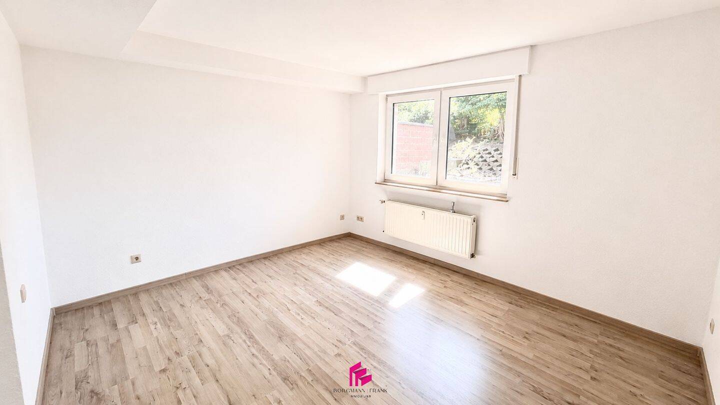 Thumbnail-Osnabrück | Gepflegte 2 - Zimmer-Wohnung mit Einbauküche und Stellplatz