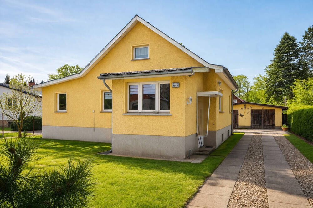 Thumbnail-Interessantes Einfamilienhaus mit Doppelgarage und sonnigem Südwestgarten in attraktiver Wohnlage