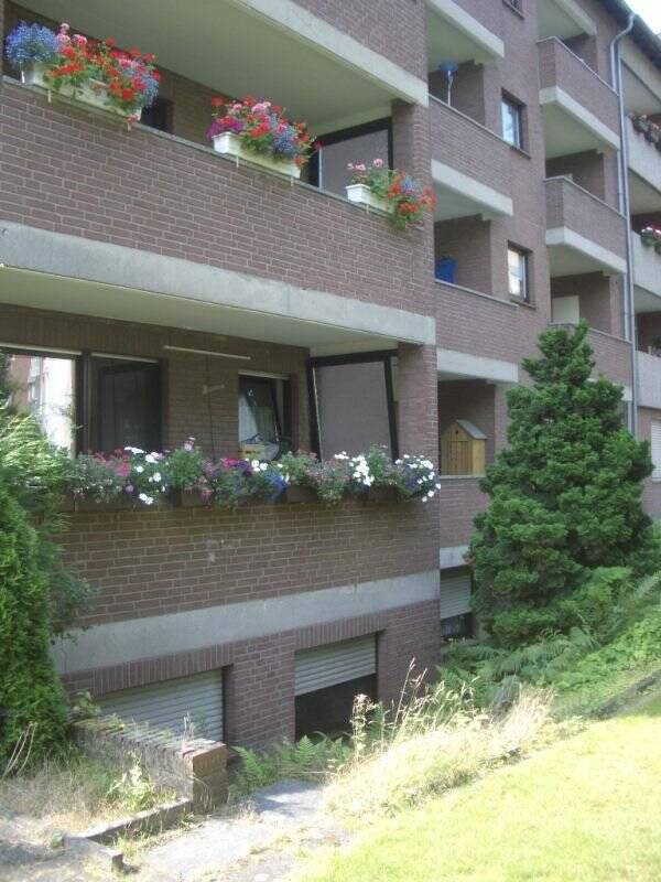 Thumbnail-Mehrfamilienhaus mit 17 Einheiten und 3 Garagen in der Neusser City !