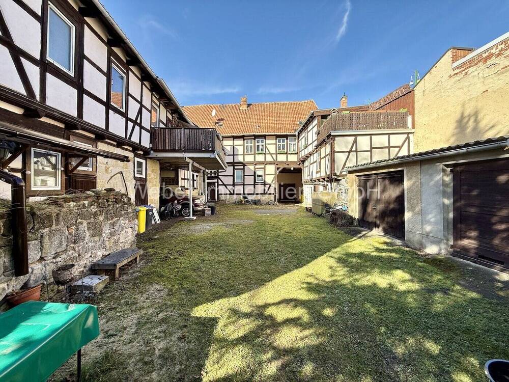 Thumbnail-***IDEEN WARTEN AUF UMSETZUNG, DREISEITENHOF MITTEN IN QUEDLINBURG***