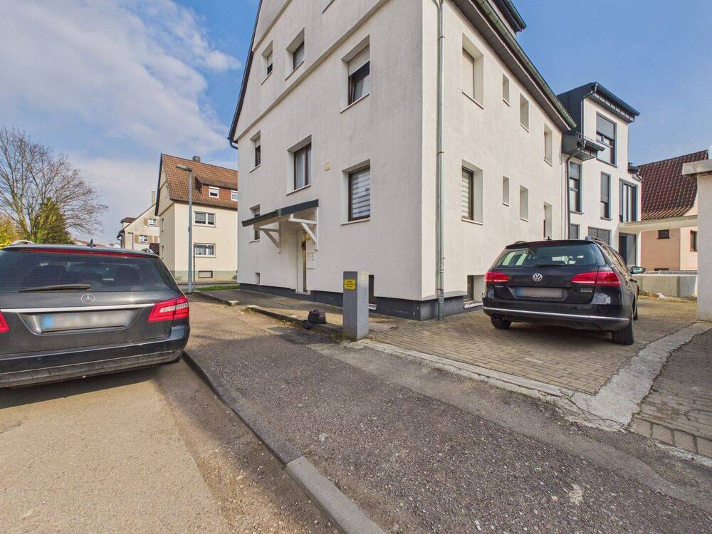 Thumbnail-Ihr neues Zuhause mit Zukunft: Großzügiges 3-Familienhaus mit Potenzial (Variante)
