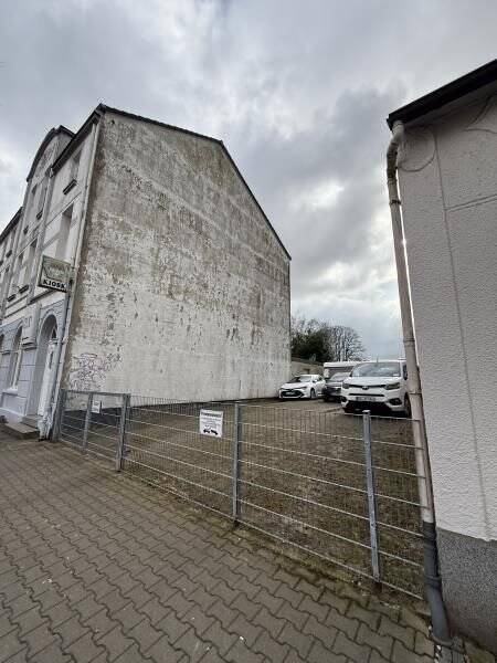 Thumbnail-Attraktives Baugrundstück in begehrter Lage - Ideal für Ein- oder Mehrfamilienhaus (579 m² Grdfl.)