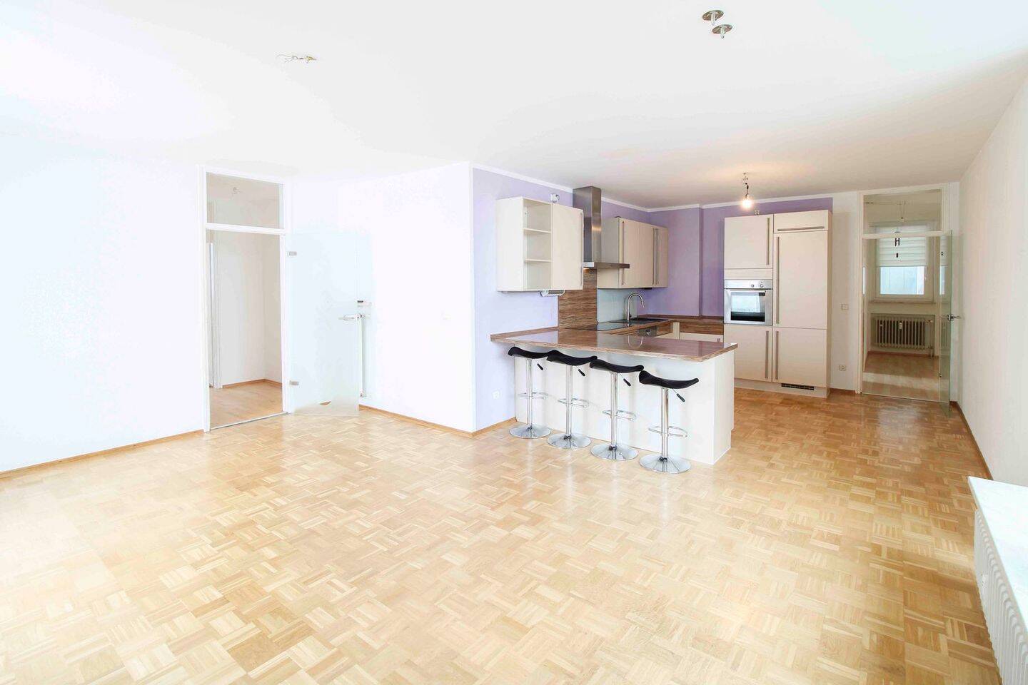 Thumbnail-Bezugsfrei! Inklusive Bergpanorama: 5-Zi.-Wohnung in Putzbrunn mit 3 Dachterrassen (Südausrichtung)!