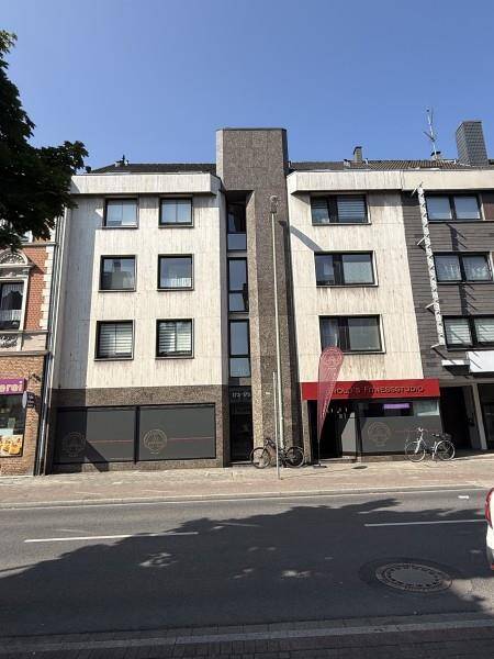 Thumbnail-Further Schmuckstück! WGH mit Fitnessstudio und 6 Einheiten + 10 Garagen