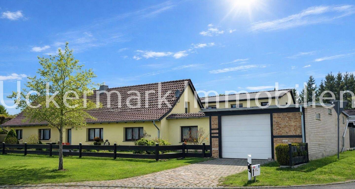 Thumbnail-Kleines Haus in der Uckermark - großes Glück für die Familie