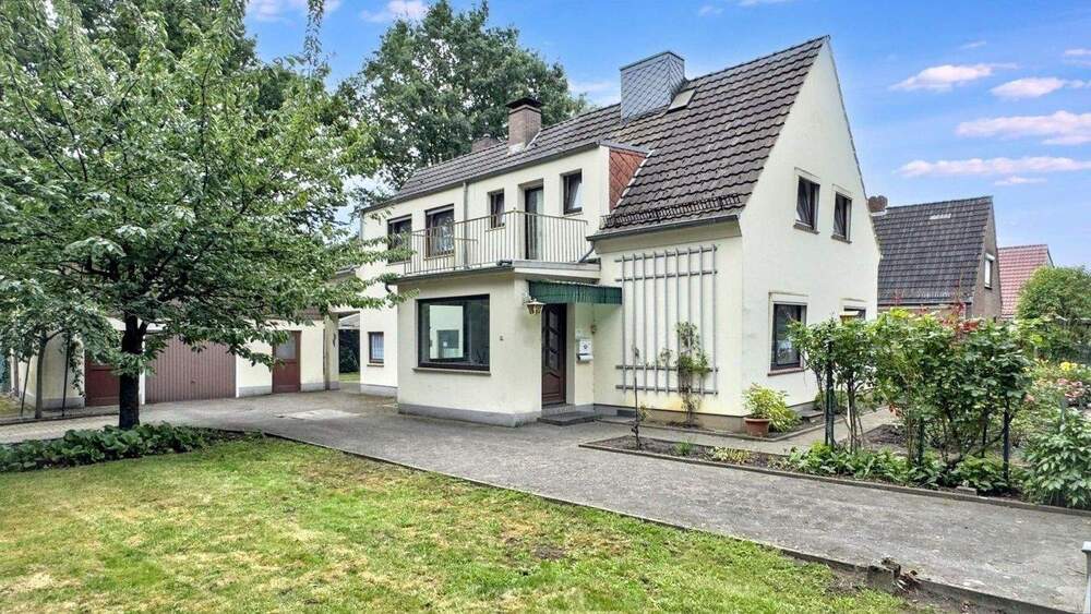 Thumbnail-Einfamilienhaus mit Einliegerwohnung in ruhiger Lage