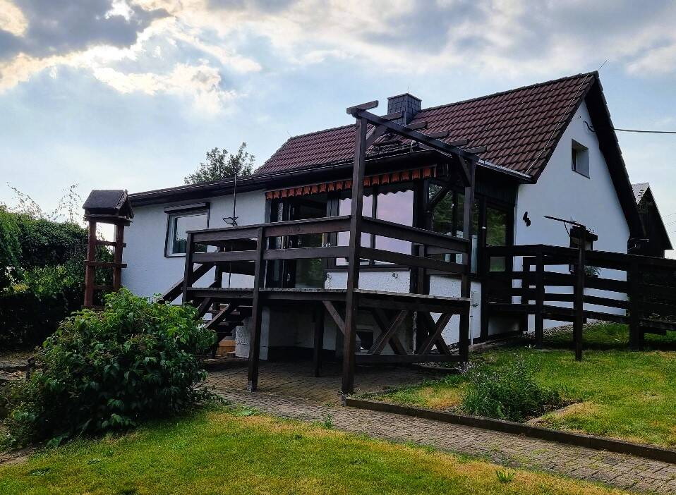 Thumbnail-Hübsches Haus mit Blick zum See