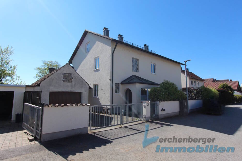 Thumbnail-Geräumiges Wohnhaus in Plattling Nähe Globus