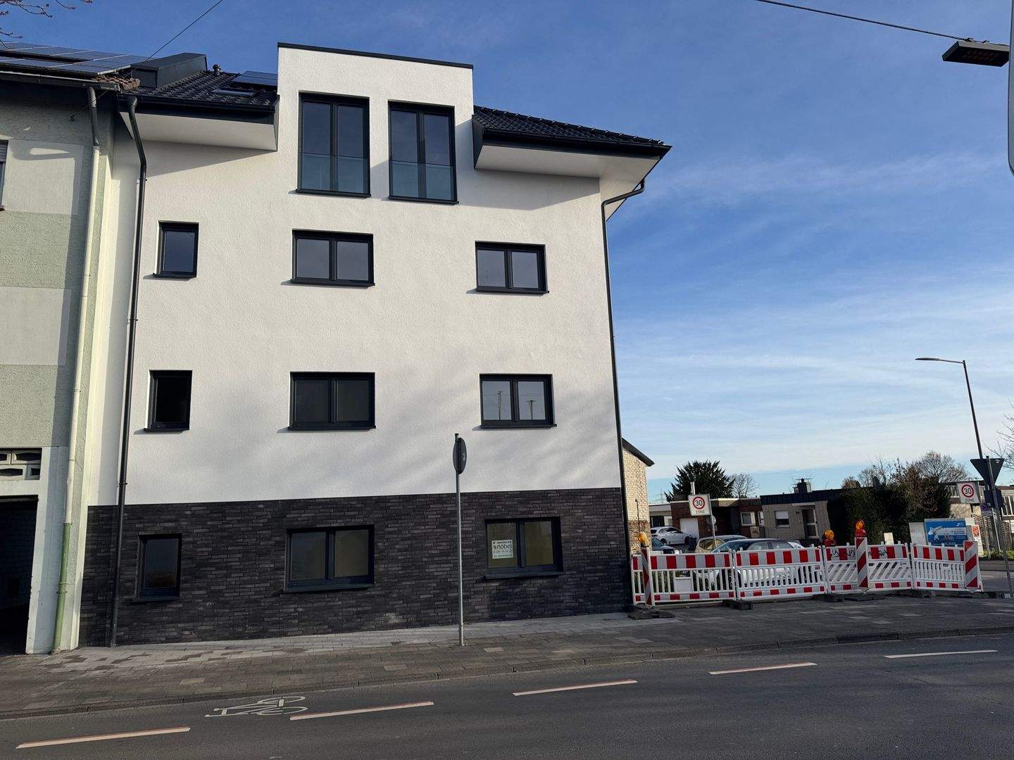 Thumbnail-Exklusive Neubauwohnung in Troisdorf-Sieglar Terrasse | Smart-Home | Stellplatz & E-Bike-Ladestation