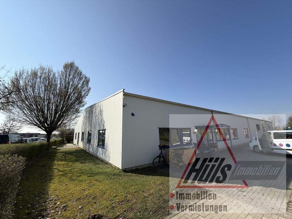 Thumbnail-Moderne helle Gewerbewarmhalle mit Tageslicht, flexibler Aufteilungsmöglichkeit, Büro und Sozialbereiche -vielseitig nutzbar-