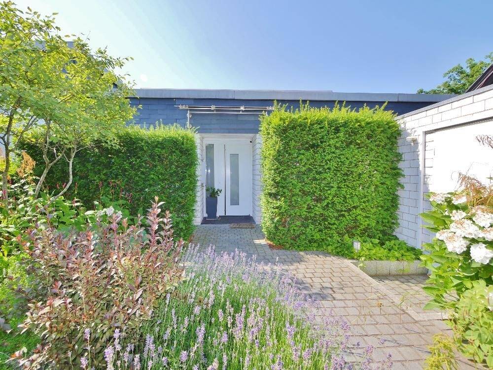 Thumbnail-Sehr gepflegter und exklusiv ausgestatteter Bungalow mit viel zusätzlicher Nutzfläche in ruhiger Lage von Erkrath-Hochdahl