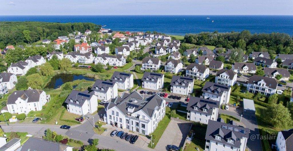 Thumbnail-Strandnahe Eigentumswohnung mit schönem Grundstücksanteil, Terrasse und PKW Stellplatz