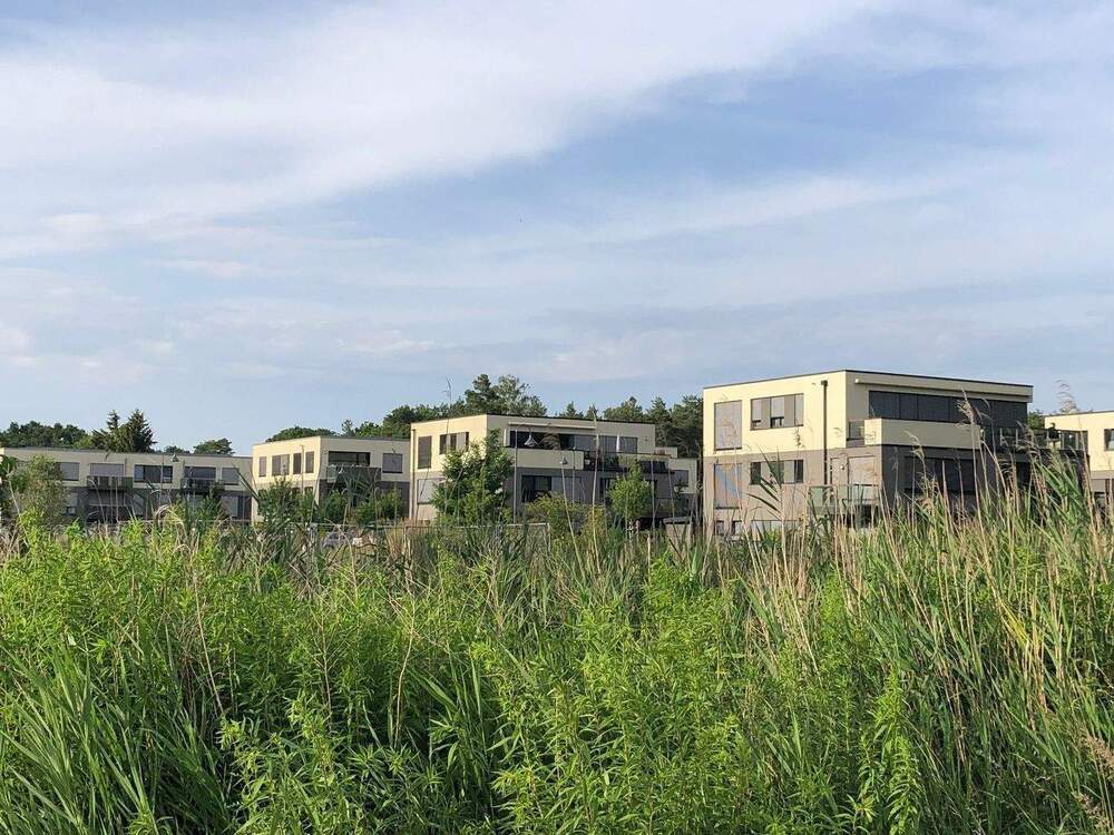 Thumbnail-Moderne 4 Zimmer am Pätzer See (Bestensee) mit Balkon und zwei Bädern
