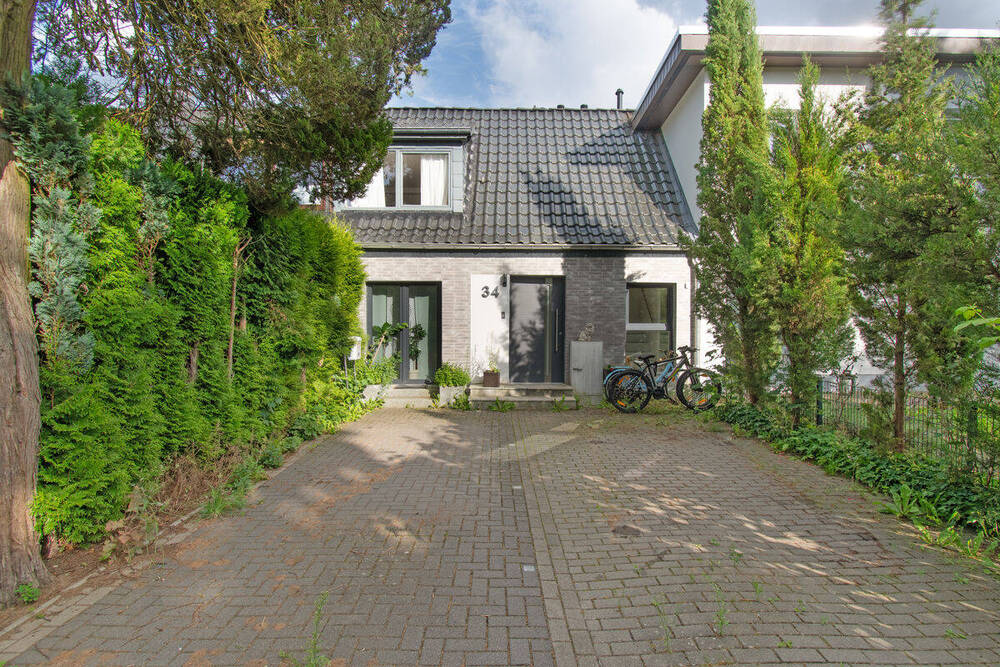 Charaktervolle Frontfassade