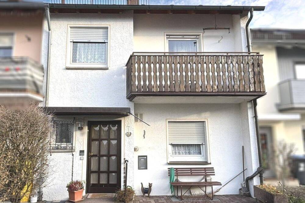 Thumbnail-Frei: sonniges Reihenmittelhaus mit Garten in Plüderhausen