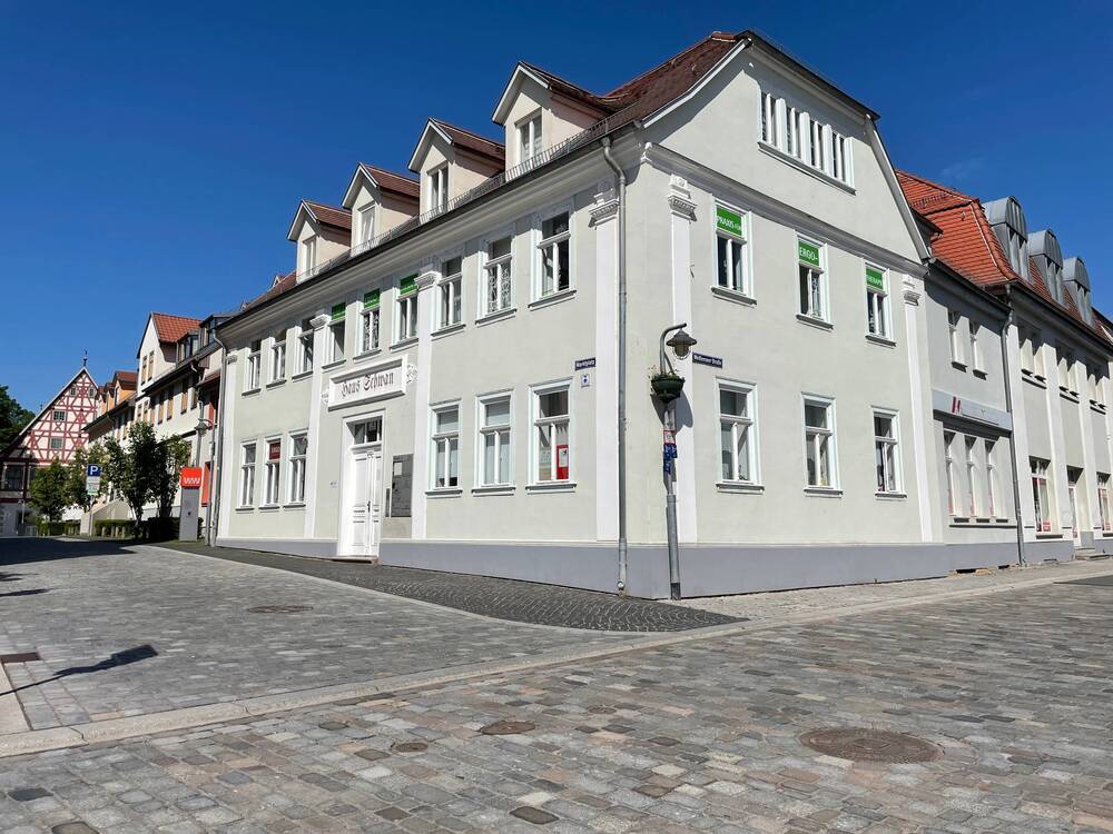 Thumbnail-*Lichtdurchflutete & geräumige Gewerbefläche direkt am Markt* im Haus Schwan *