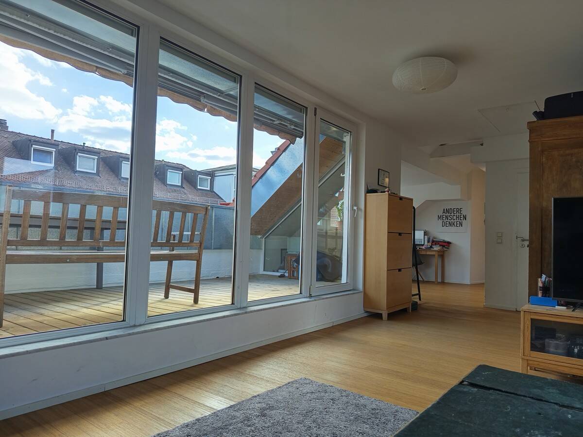 Thumbnail-Tolle 5 Zimmer Dachgeschosswohnung in der Nürnberger Südstadt