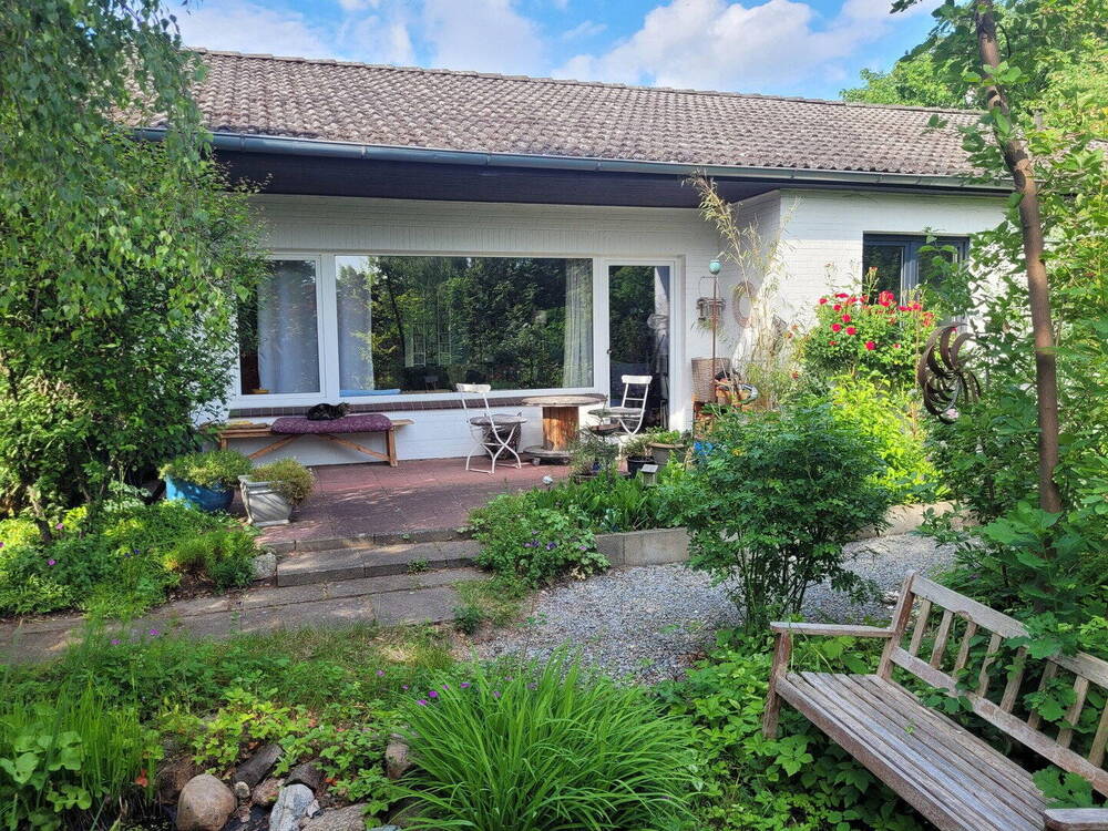 Thumbnail-Charmantes Haus im kleinen Park, provisionsfrei