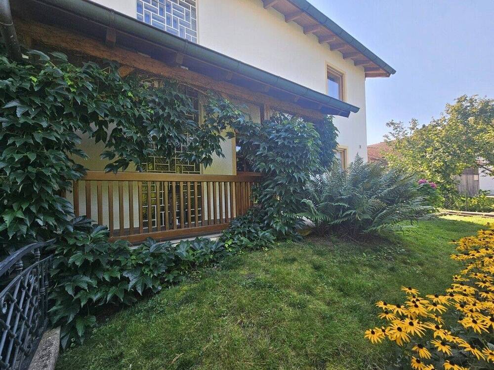 Thumbnail-Großzügiges Reiheneckhaus in Teising - gepflegt und modernisiert