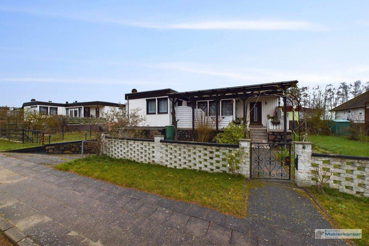 Thumbnail-Ruhig gelegenes Haus im Bungalowstil mit Garage