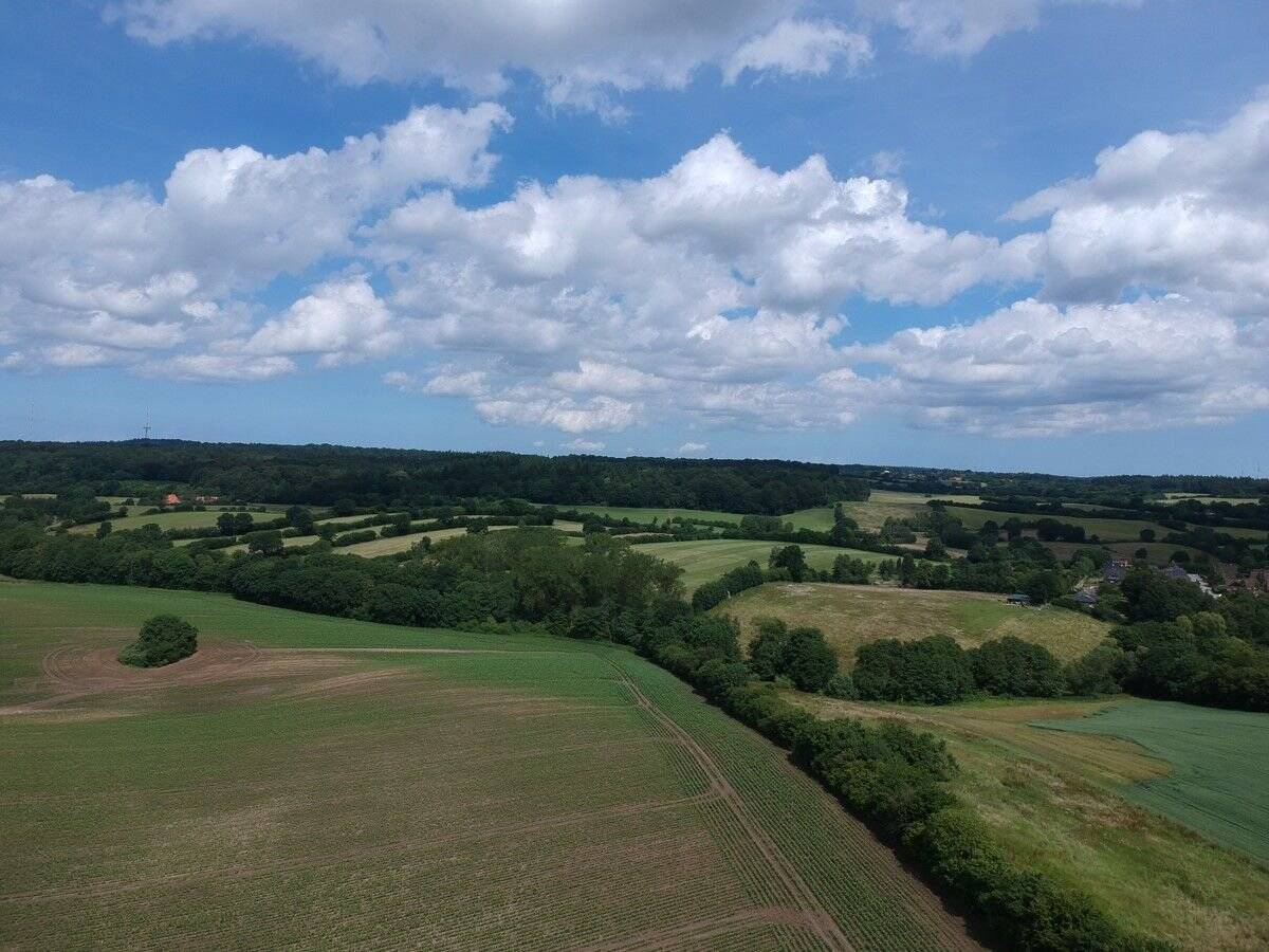 Thumbnail-Attraktives Grundstück in Feldrandlage und Seenähe