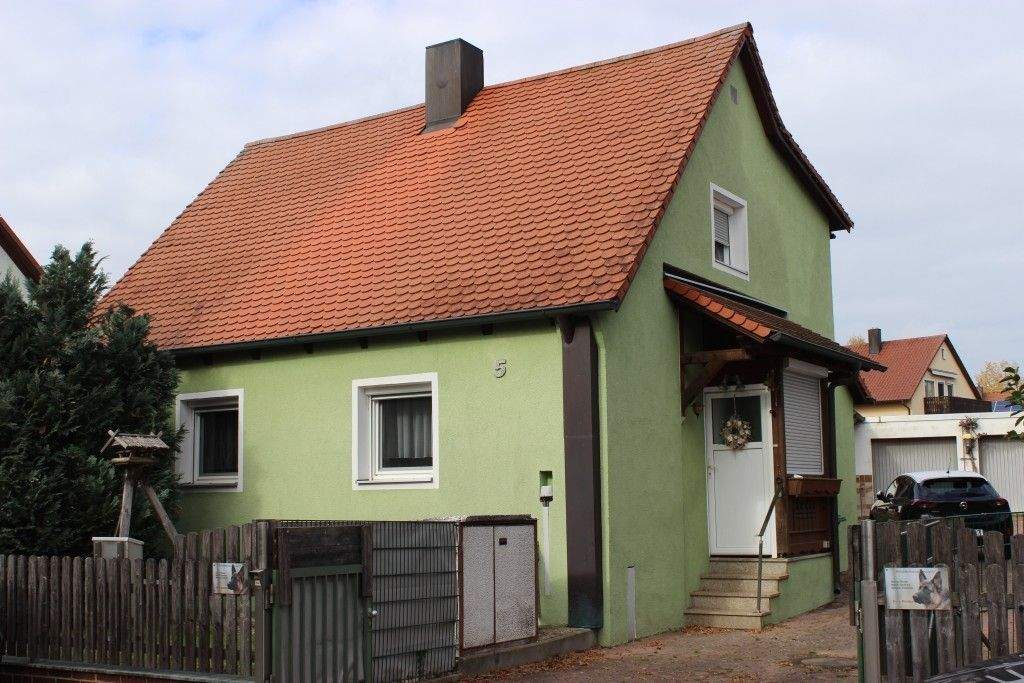 Thumbnail-Schönes, ruhig gelegenes Grundstück mit Abrisshaus in Regensburg - Konradsiedlung