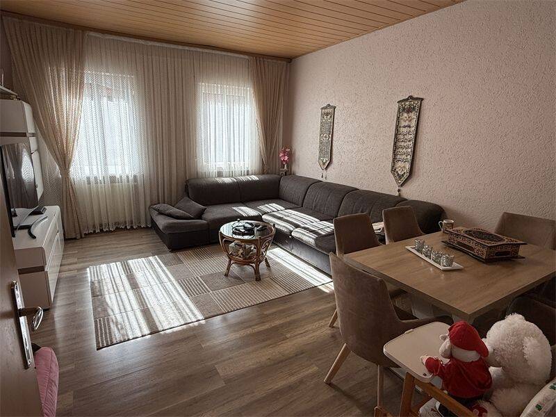 Thumbnail-+++ LU.-HEMHSHOF: AKTUELL VERMIETET! SCHÖNE, HELLE 3 ZKB – ETW MIT BALKON UND KELLER ZU VERKAUFEN +++