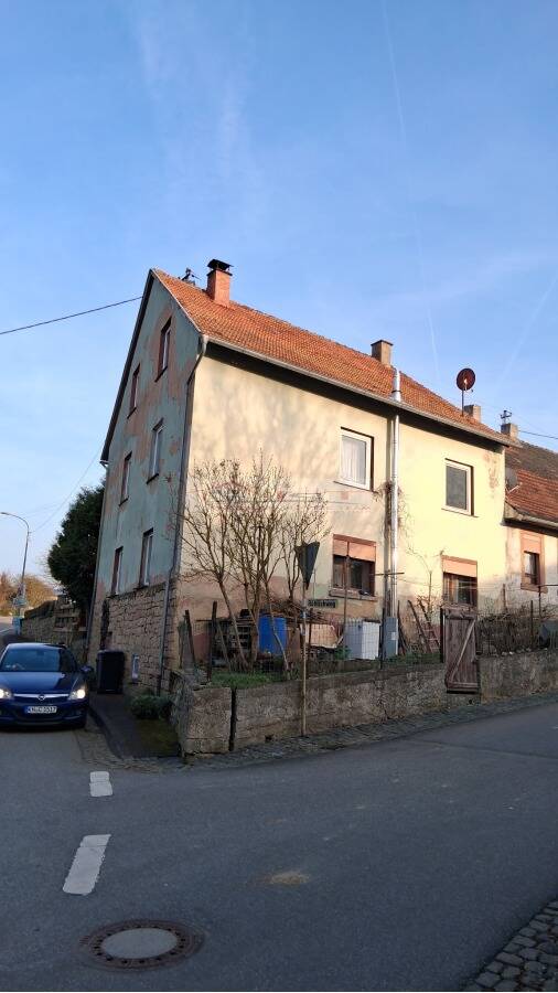 Thumbnail-Günstiges Einfamilienhaus in Cronenberg zu verkaufen