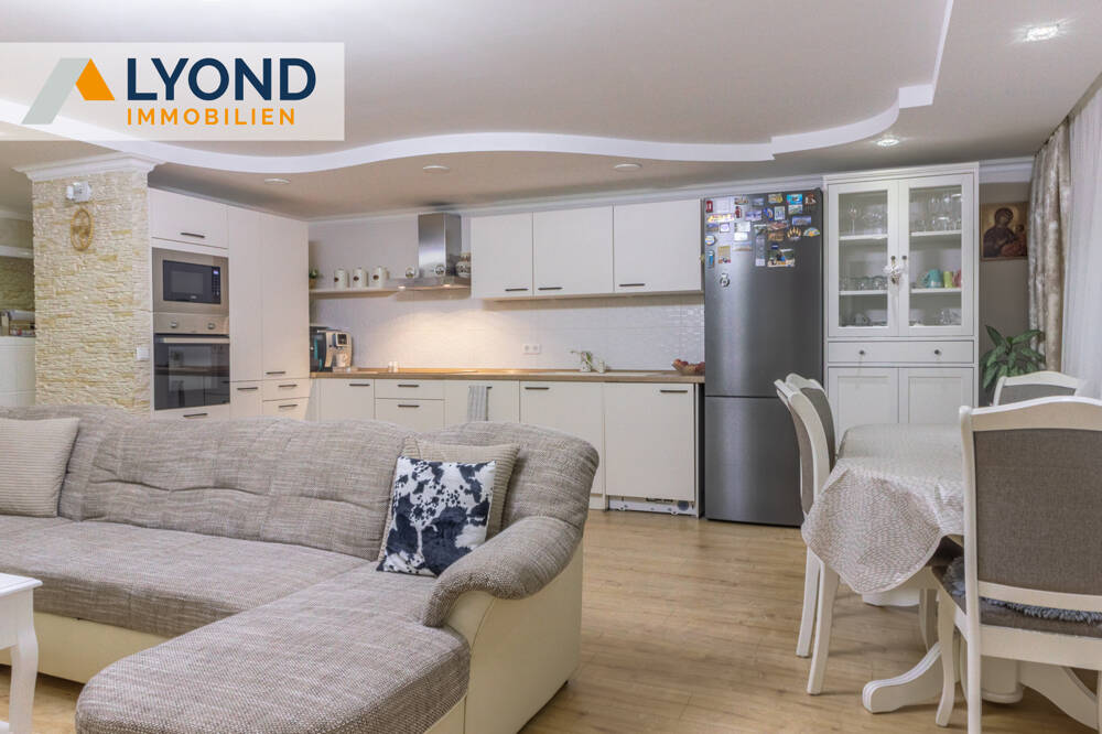 Thumbnail-Helle 3-Zimmer-Wohnung mit Aufzug, Balkon und Top-Ausstattung - sofort bezugsbereit