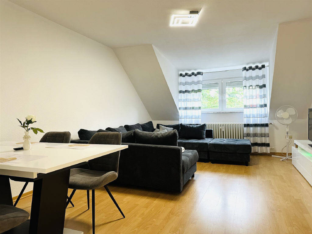 Thumbnail-Schöne Dachgeschosswohnung im Herzen von Bad Oeynhausen zu verkaufen!