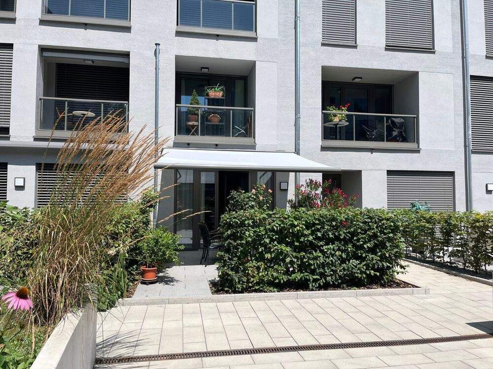 Thumbnail-LAUBENHOF | Großzügiges Haus-im-Haus-Konzept mit Terrasse und Loggia im Herzen von Konstanz