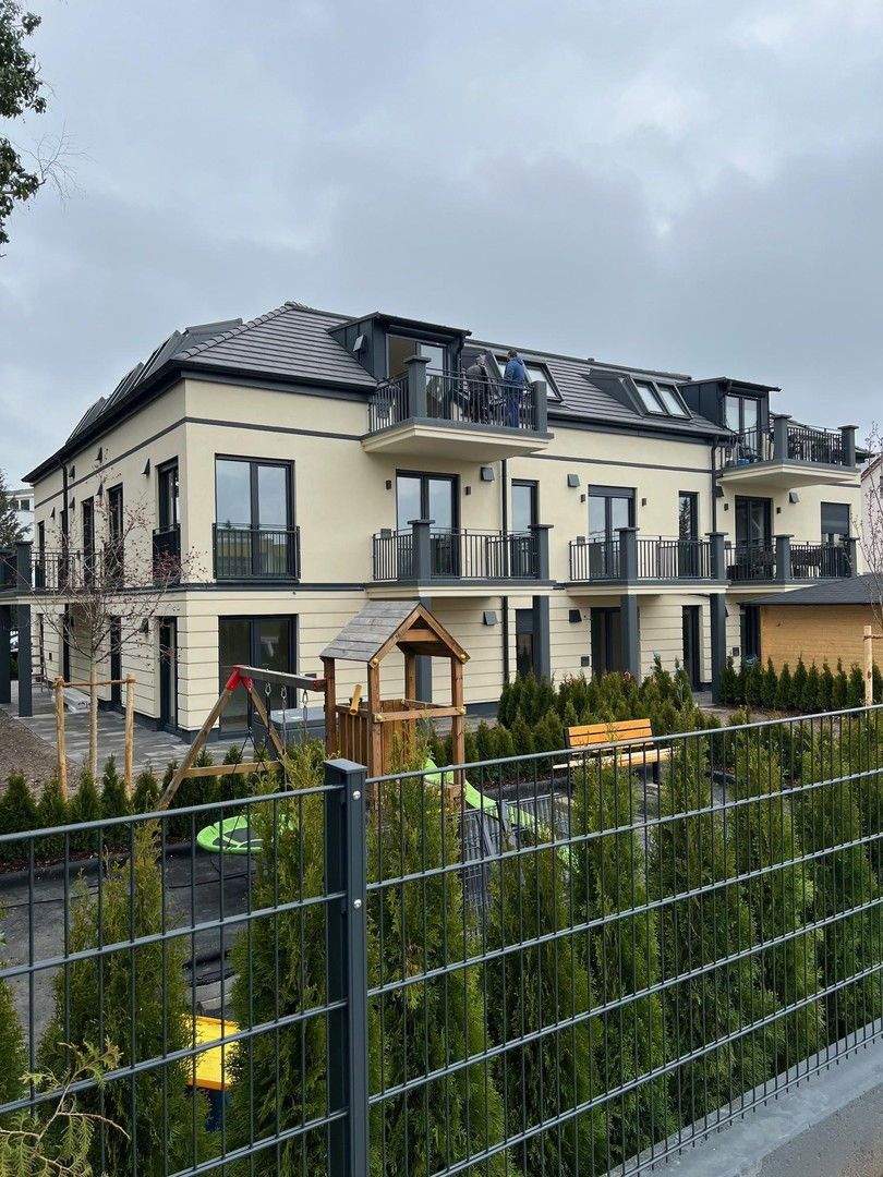 Thumbnail-NEUBAU 2023 ? Einziehen nur mit Ihren Koffern ? möblierte 2-Zimmer- Wohnung ? großer Balkon ?