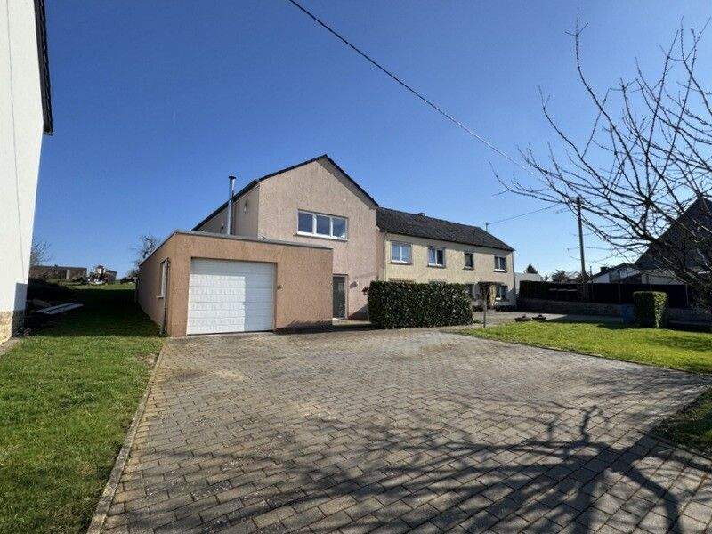 Thumbnail-Gepflegtes Zweifamilienhaus mit Einliegerwohnung, Nähe Bitburg.