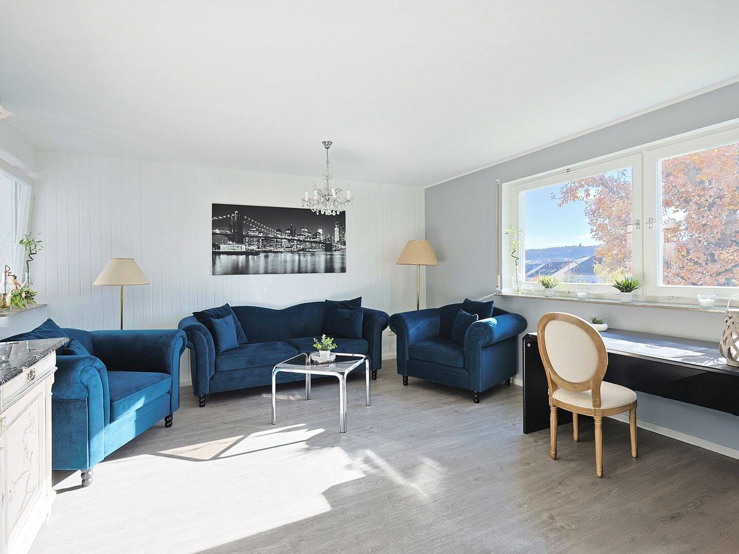 Thumbnail-Lichtdurchflutete, unvermietete Wohnung mit 2 Balkonen und Tiefgaragenstellplatz