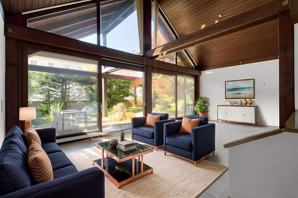 Thumbnail-Familienfreundliches Wohnhaus mit Loftcharakter und Pool