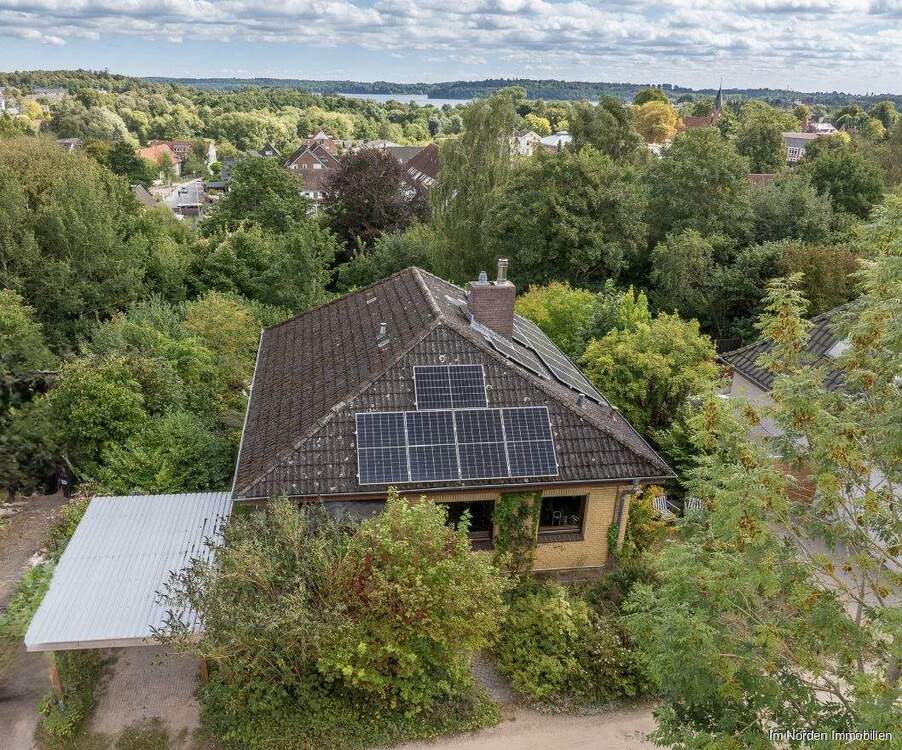 Thumbnail-Gepflegtes Einfamilienhaus in zentrumsnaher Lage